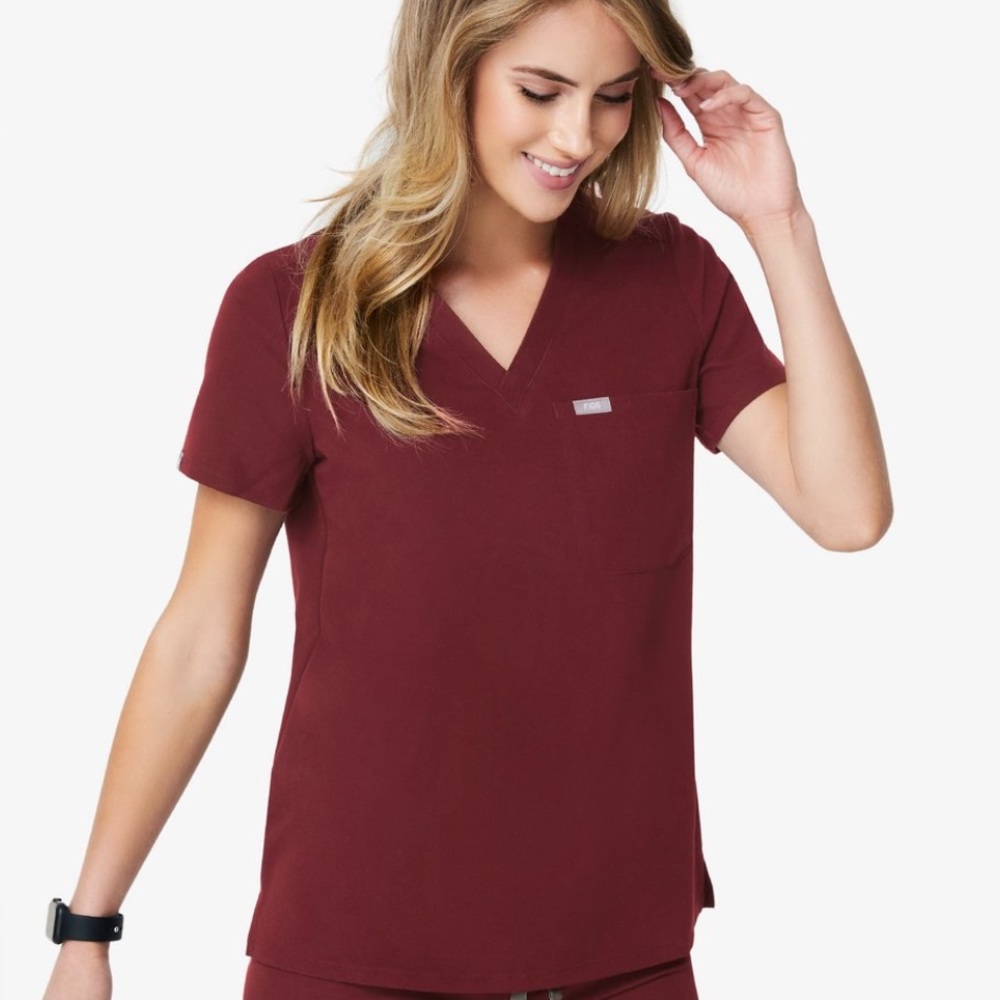 FIGS Scrub Top
